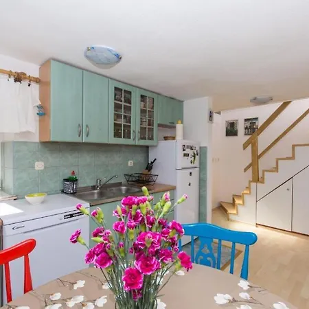 Little Sweet Stone House For 4, Seget, 20m To The * Traù
