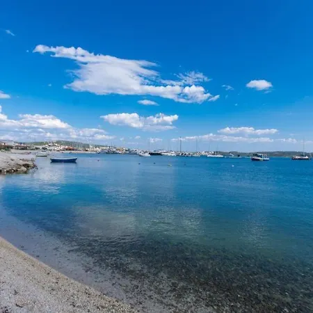 Ferienhaus Little Sweet Stone House For 4, Seget, 20m To The Trogir